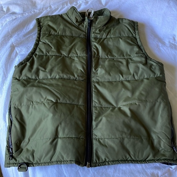 cirrus Jackets & Blazers - Cirrus puffer vest  size